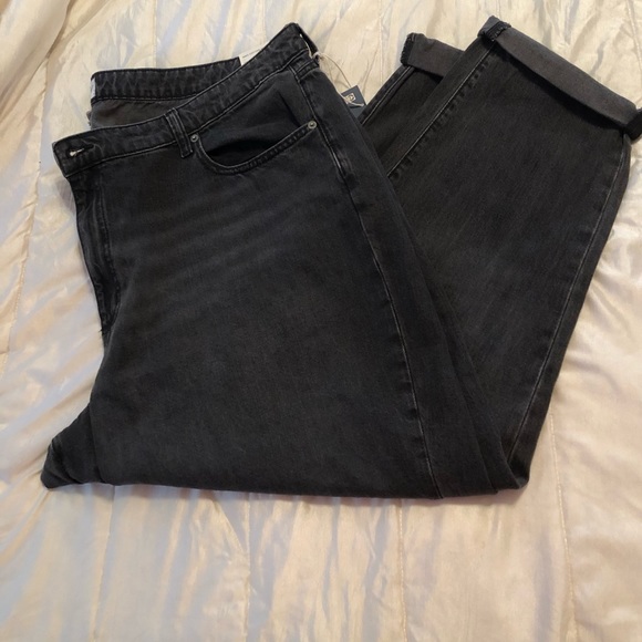 Universal Thread Denim - 079 UNIVERSAL THREADS BOYFRIEND JEANS- SIZE 22- NWT